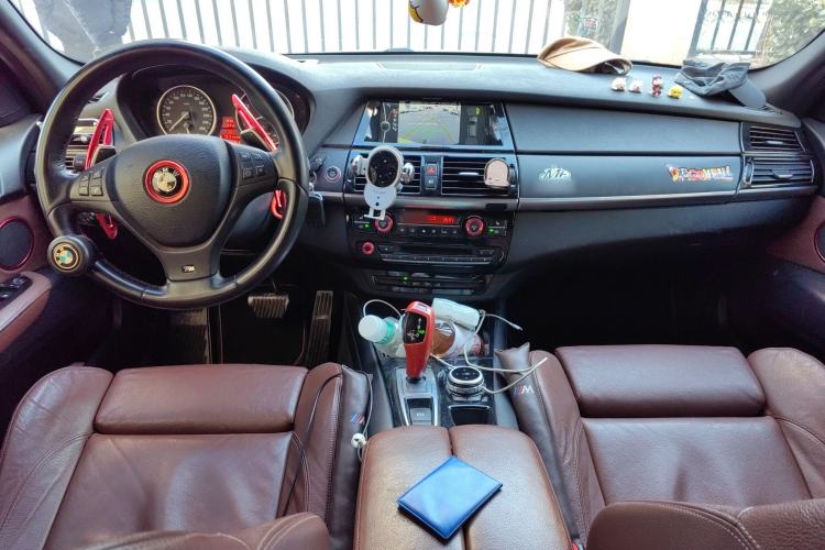 Used BMW X5 2011 xDrive35i M Sport model Center Console