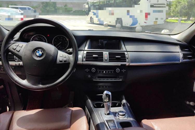 Used BMW X5 2011 xDrive35i Leading Model Center Console
