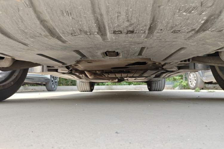 Used BMW X5 2011 xDrive35i U.S. specification Chassis Front