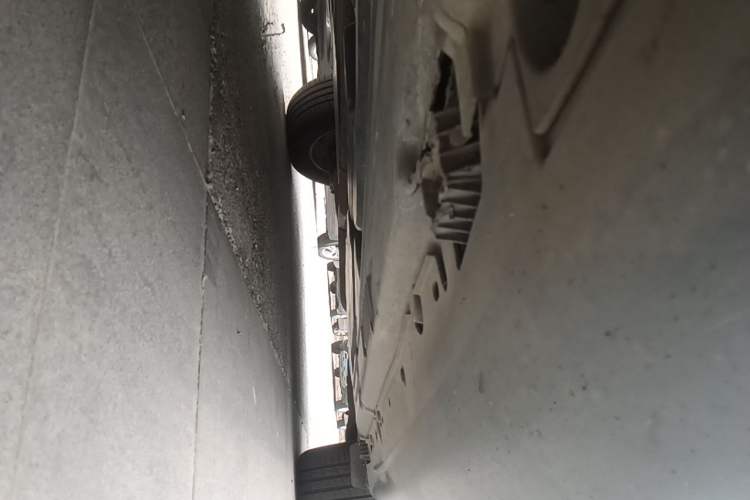Used BMW X5 2011 xDrive35i Leading Model Chassis Front Left