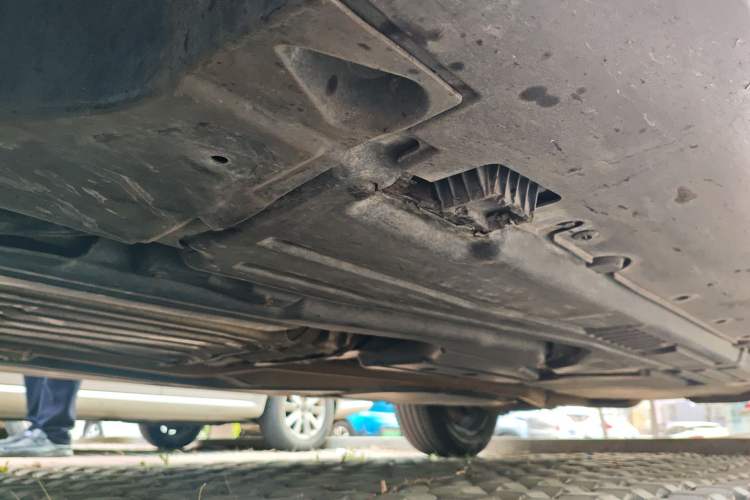 Used BMW X5 2011 xDrive35i Leading Model Chassis Front Left