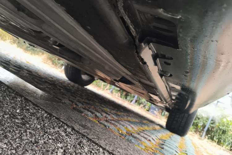 Used BMW X5 2011 xDrive35i Leading Model Chassis Front Left