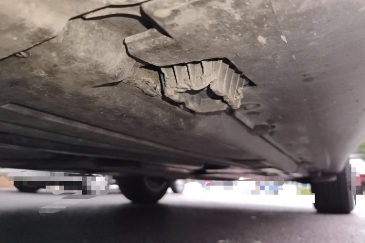 Used BMW X5 2011 xDrive35i Leading Model Chassis Front Left