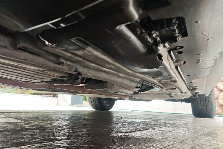 Used BMW X5 2011 xDrive35i Leading Model Chassis Front Left