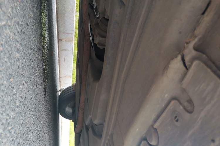 Used BMW X5 2011 xDrive35i Leading Model Chassis Front Left