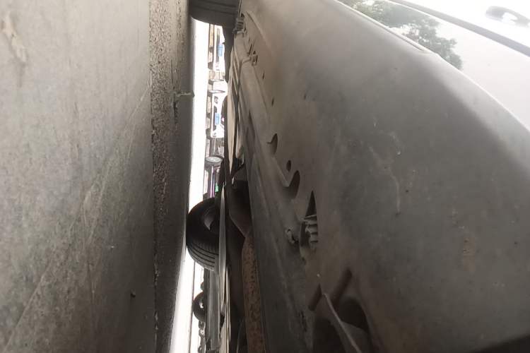 Used BMW X5 2011 xDrive35i Leading Model Chassis Front Right