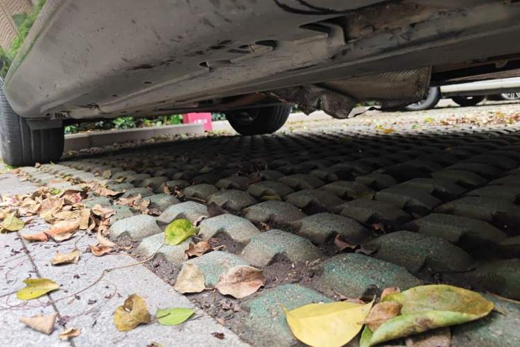 Used BMW X5  Chassis Front Right