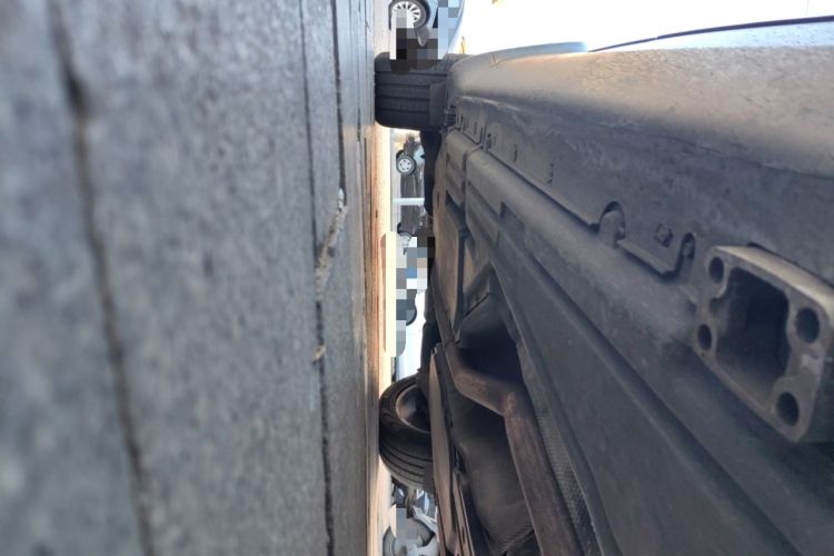 Used BMW X5 2011 xDrive35i M Sport model Chassis Front Right