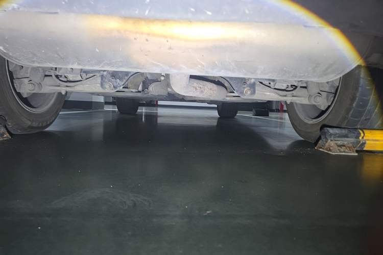 Used BMW X5 2011 xDrive35i Leading Model Chassis Rear
