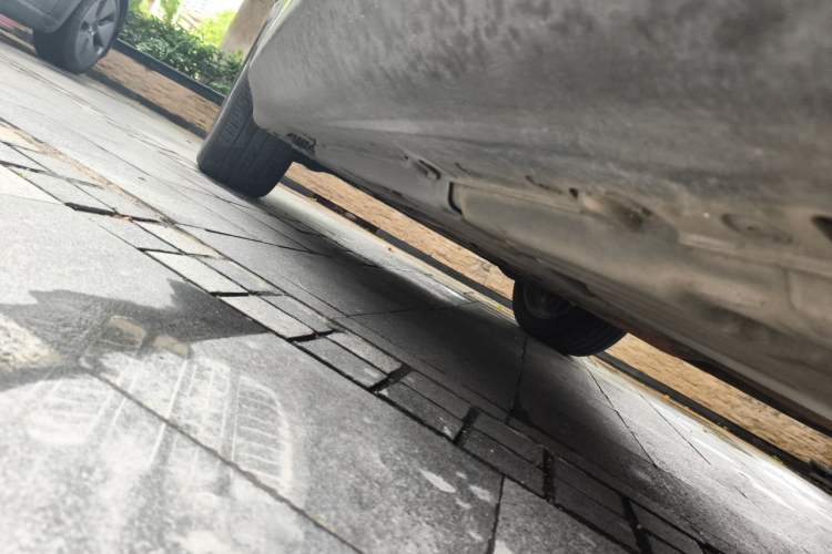 Used BMW X5 2011 xDrive35i Luxury Model Chassis Rear Left