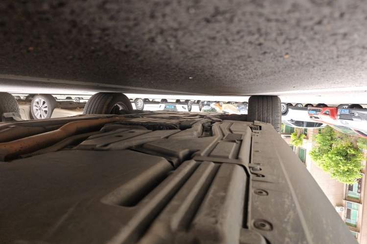 Used BMW X5 2011 xDrive35i Leading Model Chassis Rear Left