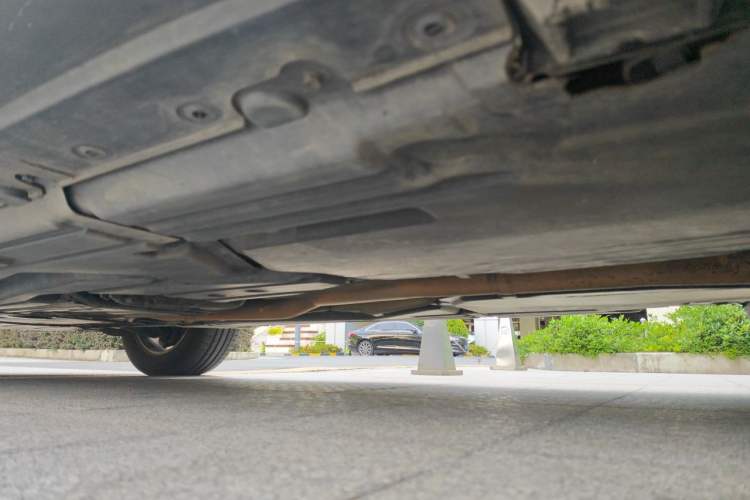 Used BMW X5 2011 xDrive35i Leading Model Chassis Rear Left