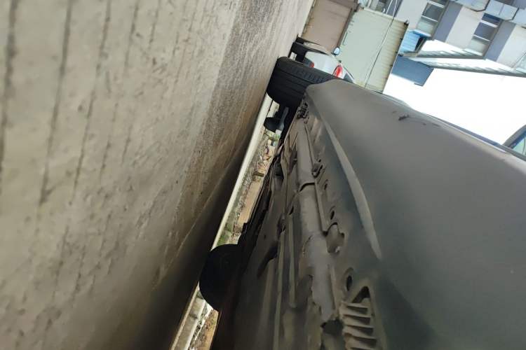 Used BMW X5 2011 xDrive35i Leading Model Chassis Rear Left