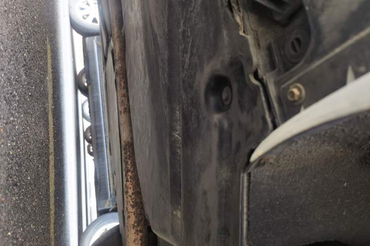 Used BMW X5  Chassis Rear Left