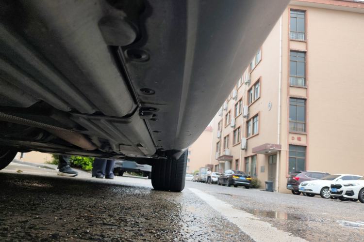 Used BMW X5 2011 xDrive35i Leading Model Chassis Rear Right