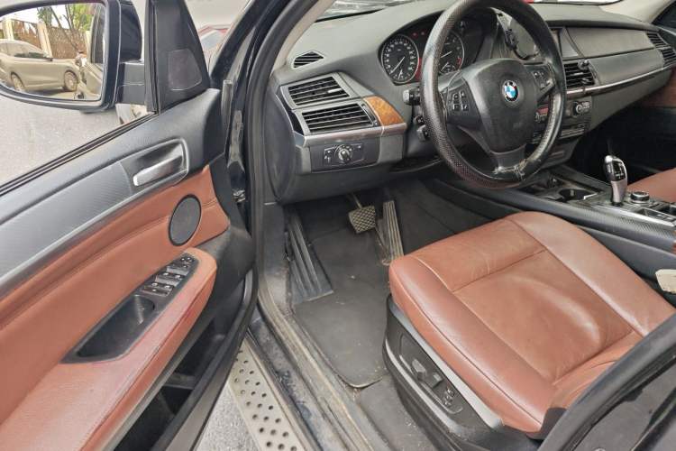 Used BMW X5 2011 xDrive35i Leading Model Driver Seat