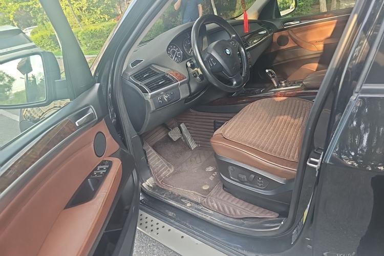 Used BMW X5 2011 xDrive35i Luxury Model Driver Seat