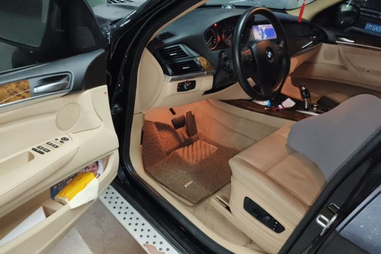 Used BMW X5 2011 xDrive35i Leading Model Driver Seat