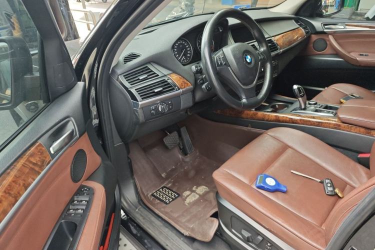 Used BMW X5 2011 xDrive35i Luxury Edition Driver Seat