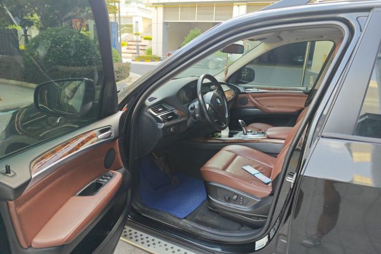 Used BMW X5 2011 xDrive35i Leading Model Driver Seat