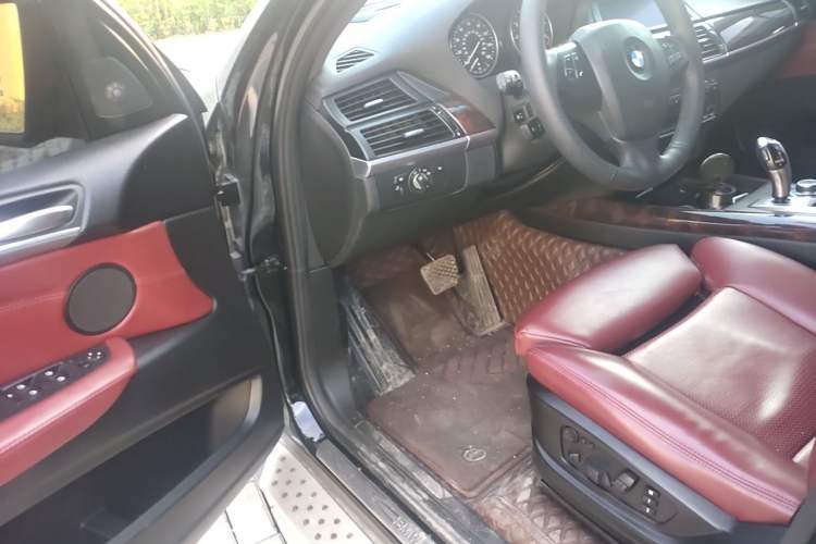 Used BMW X5 2011 xDrive35i Leading Model Driver Seat