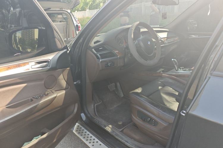 Used BMW X5 2011 xDrive35i Luxury Model Driver Seat