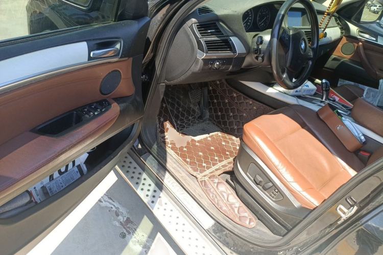 Used BMW X5 2011 xDrive35i Middle East version 5-seater Driver Seat