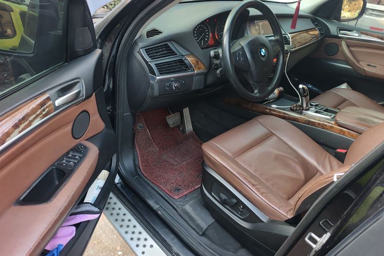 Used BMW X5 2011 xDrive35i Leading Model Driver Seat