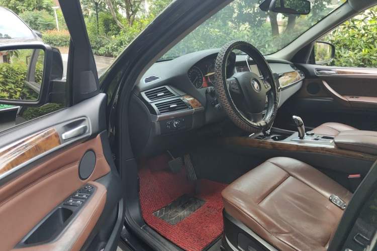 Used BMW X5 2011 xDrive35i Leading Model Driver Seat