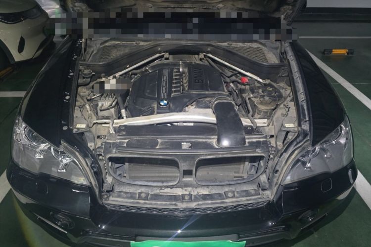 Used BMW X5 2011 xDrive35i Leading Model Engine Bay