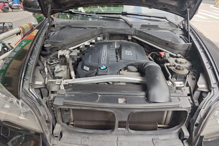 Used BMW X5 2011 xDrive35i Luxury Edition Engine Bay