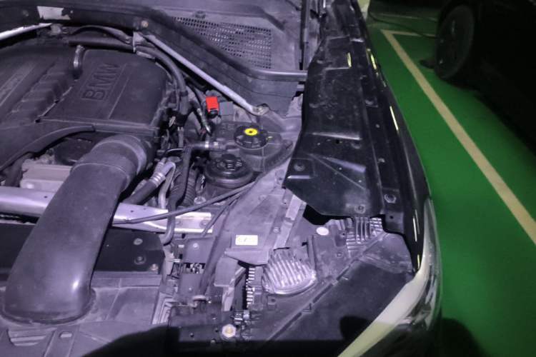 Used BMW X5  Engine Bay Left