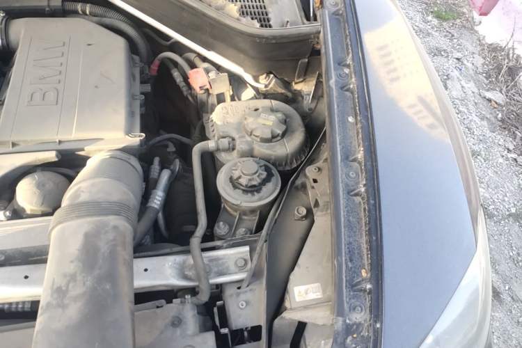 Used BMW X5 2011 xDrive35i Leading Model Engine Bay Left