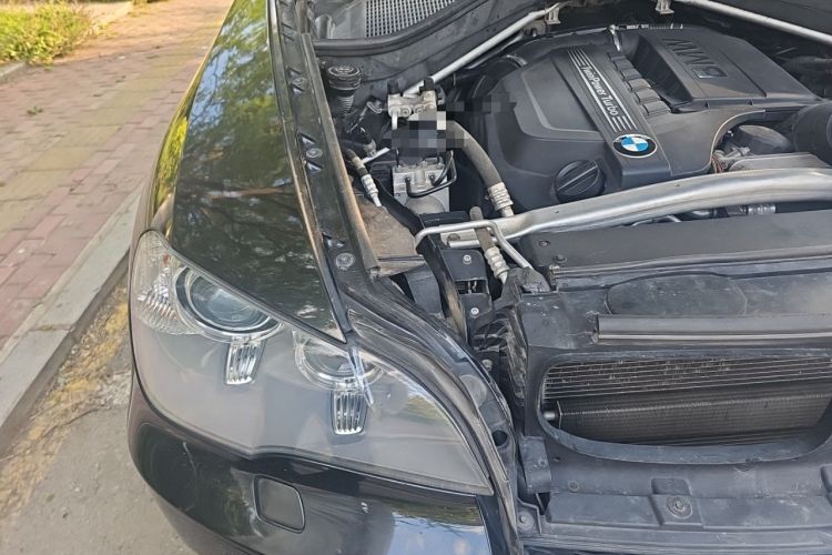 Used BMW X5 2011 xDrive35i Luxury Model Engine Bay Right