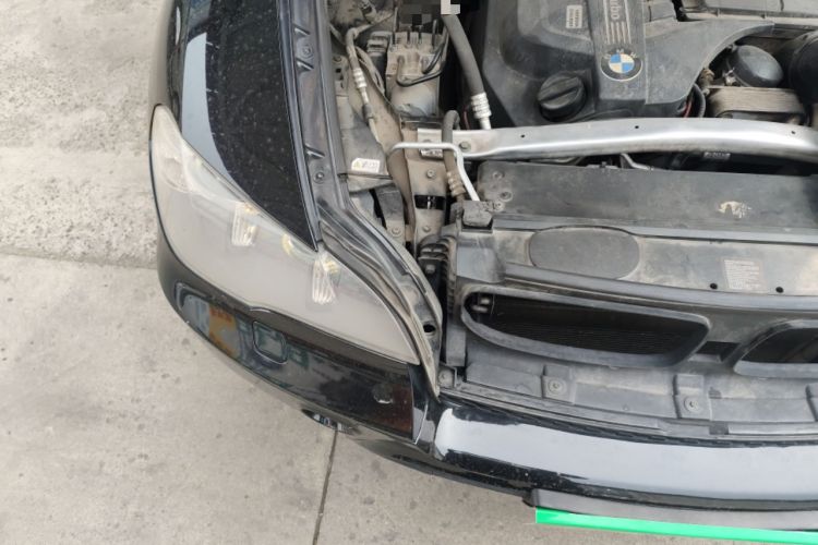 Used BMW X5 2011 xDrive35i Luxury Model Engine Bay Right