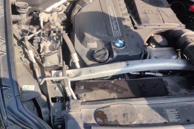 Used BMW X5 2011 xDrive35i Leading Model Engine Bay Right