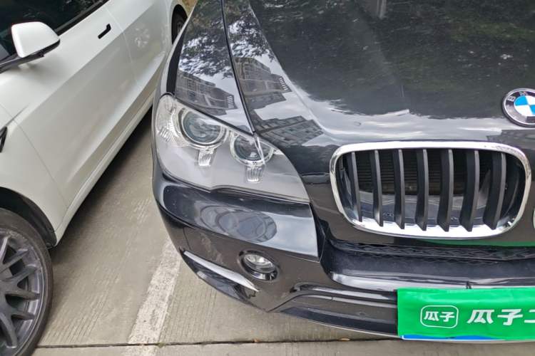 Used BMW X5  Engine Bay Right