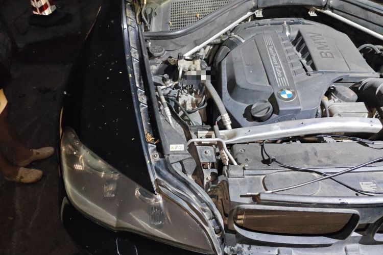 Used BMW X5 2011 xDrive35i Leading Model Engine Bay Right