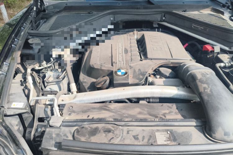 Used BMW X5  Engine Bay Right