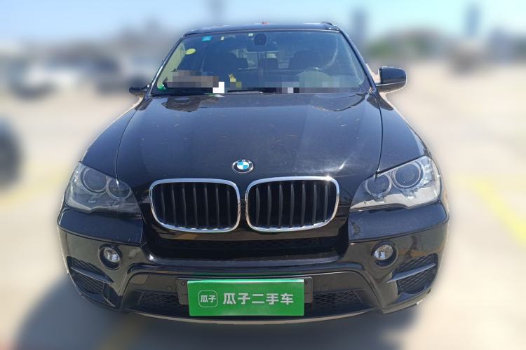 Used BMW X5 2011 xDrive35i Middle East version 5-seater Front