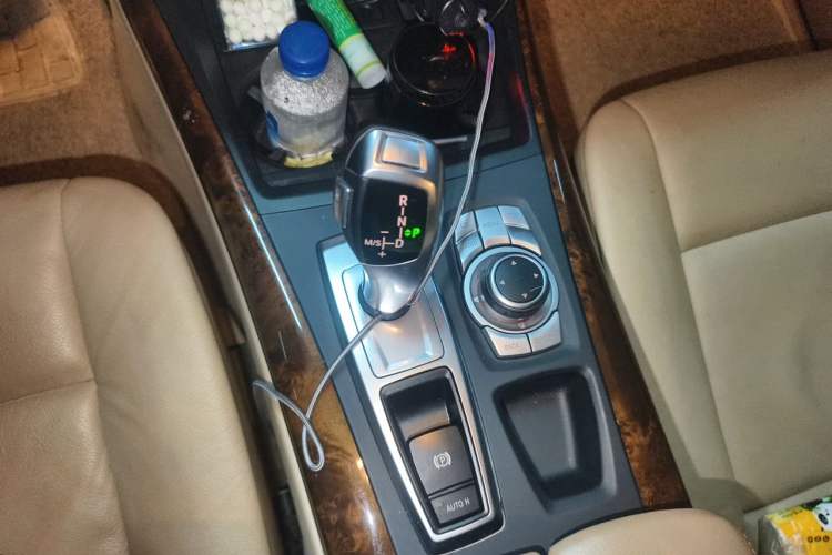 Used BMW X5 2011 xDrive35i Luxury Model Gear Lever