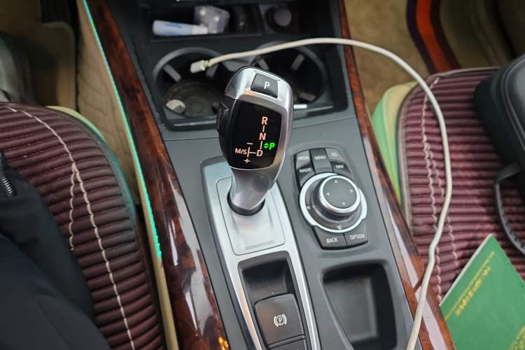 Used BMW X5 2011 xDrive35i Leading Model Gear Lever