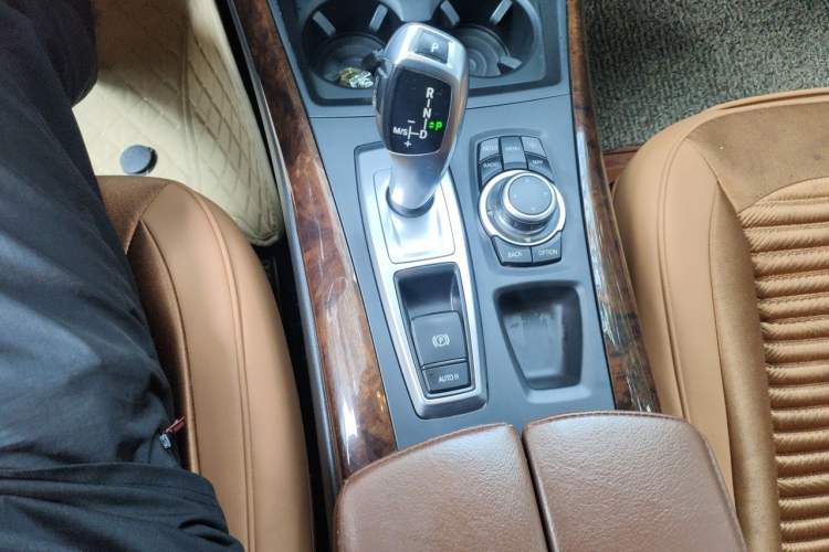 Used BMW X5 2011 xDrive35i Leading Model Gear Lever