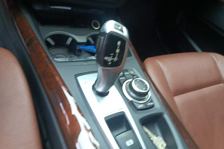 Used BMW X5 2011 xDrive35i Leading Model Gear Lever