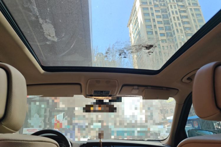 Used BMW X5 2011 xDrive35i Leading Model Headliner