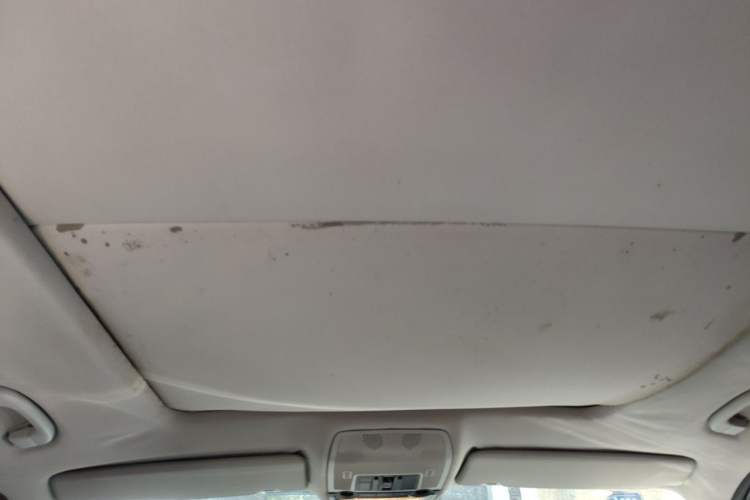 Used BMW X5 2011 xDrive35i Leading Model Headliner