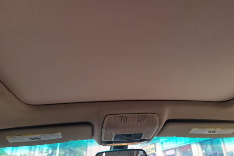 Used BMW X5 2011 xDrive35i Leading Model Headliner