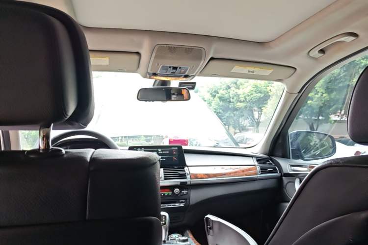 Used BMW X5  Headliner