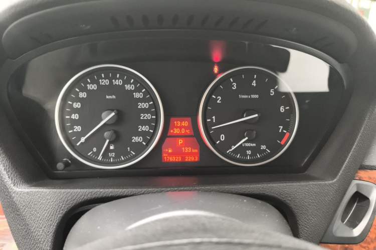 Used BMW X5 2011 xDrive35i Luxury Model Instrument Cluster