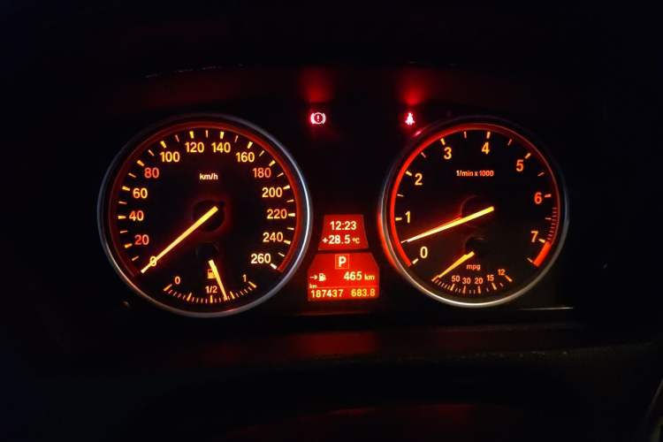 Used BMW X5 2011 xDrive35i Leading Model Instrument Cluster